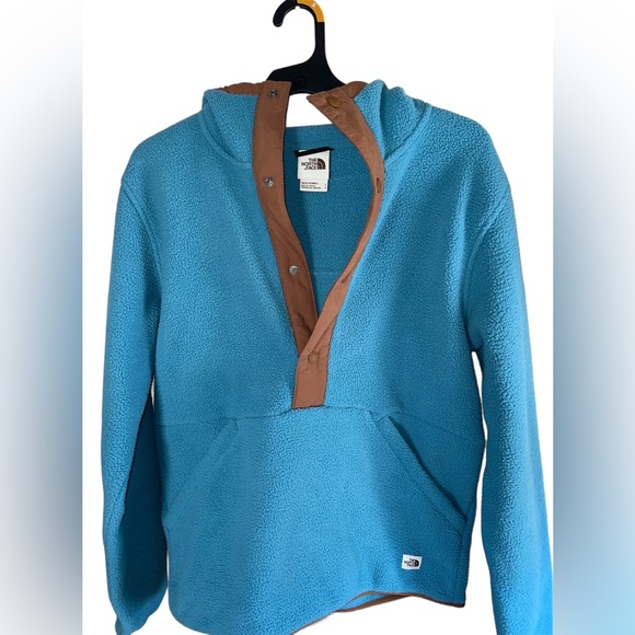 The North Face Men's Carbondale 1/4 Snap Fleece Hoodie - Picture 1 of 3